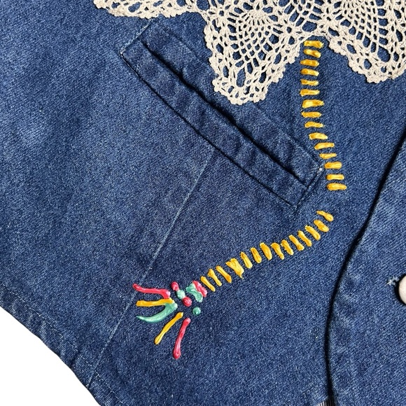 Vintage On The Brink embellished Denim Vest Dollies & Paint Women’s Small - Picture 3 of 7
